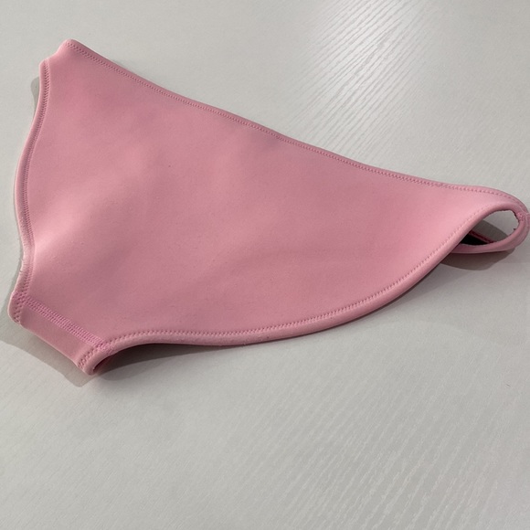 Triangl neoprene bikini bottom NWOT Size medium pink - Picture 4 of 6